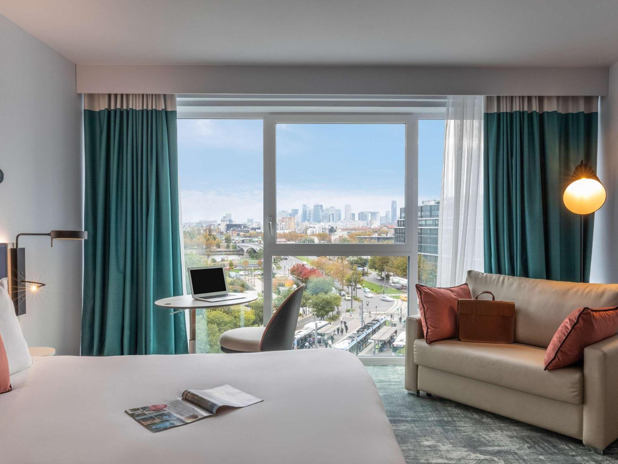 Hotel Ibis Styles Bezons Paris La Defense Esterno foto